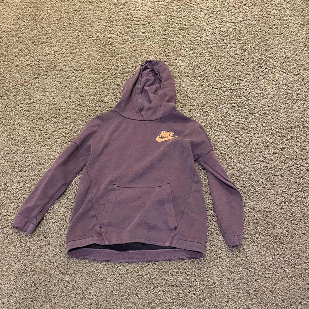 Nike sweatshirt